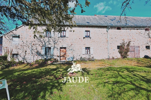Corps de Ferme Saint Gervais D'Auvergne
